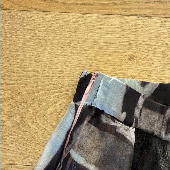 Custom - Face Print Sheer Mesh Overlay Skirt in Black & Gray - Picture 4 of 5